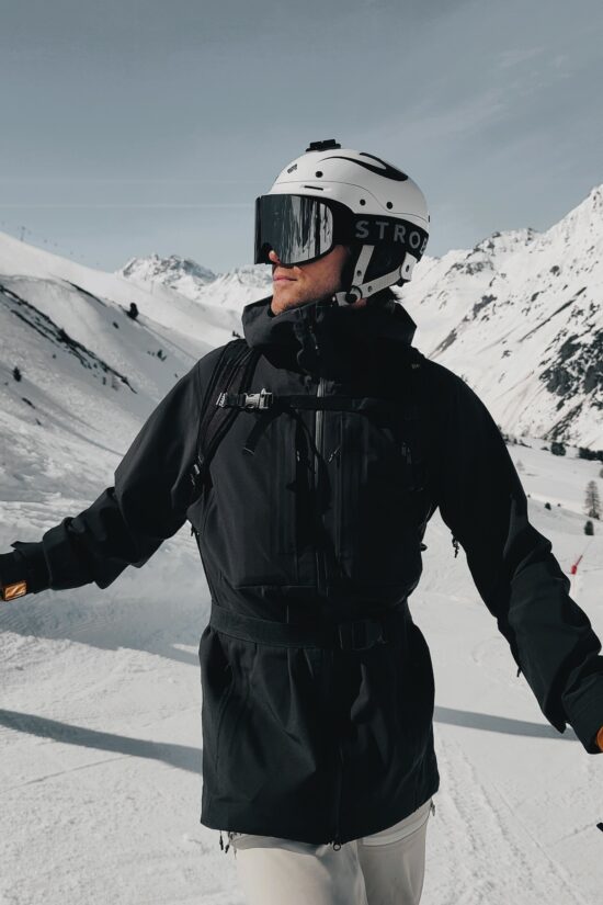 Gentian 3L Shell Jacket - Black - Men's