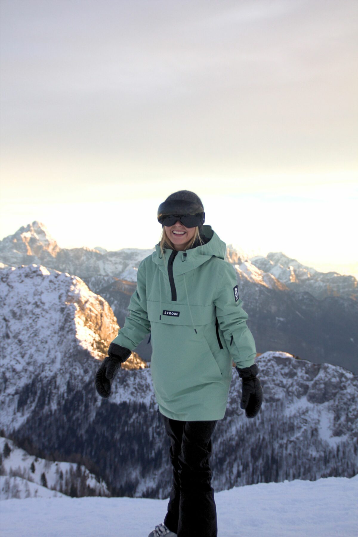 Luna Snowboard Jacket Dusty Green - Women's