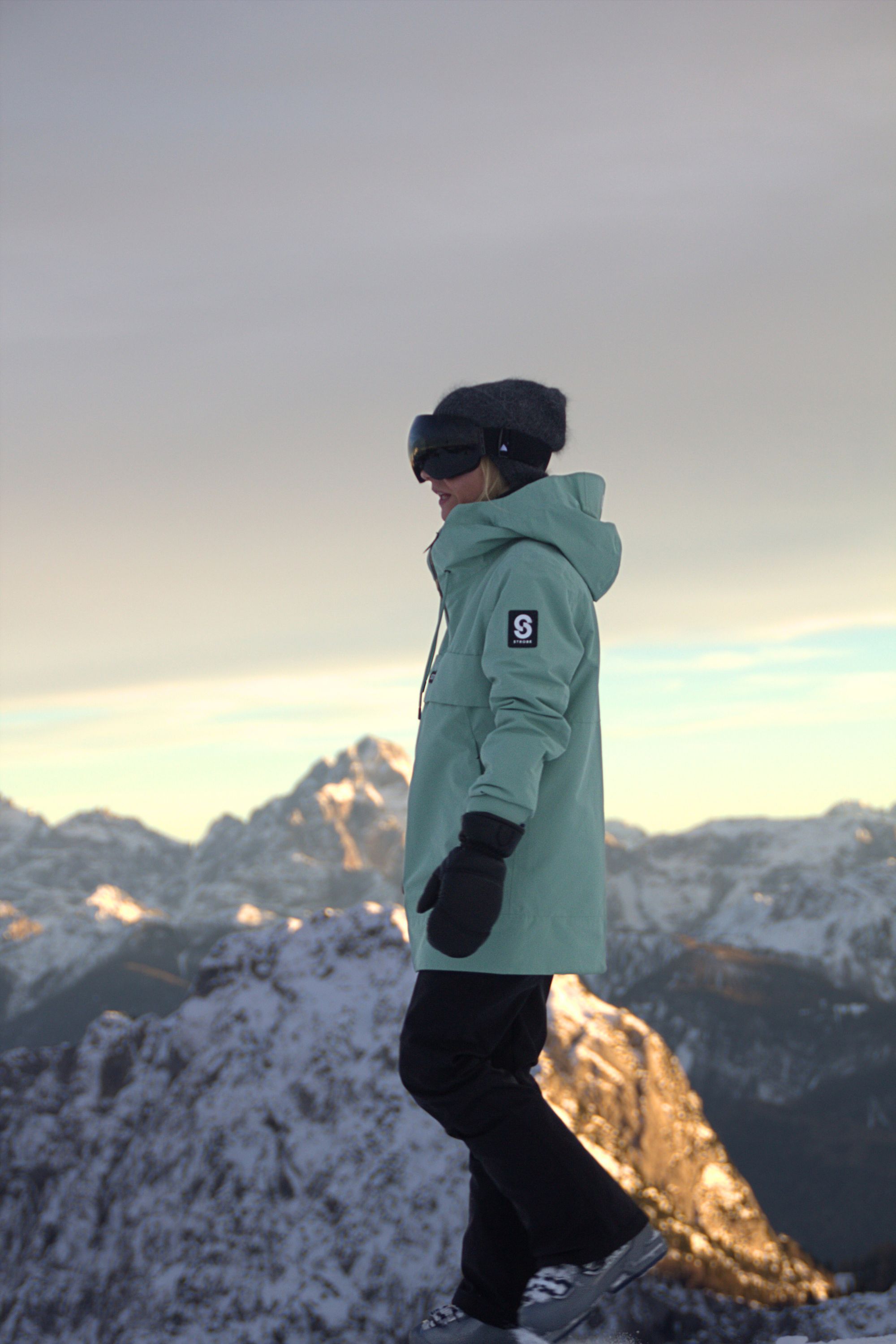 Luna Snowboard Jacket Dusty Green - Women's