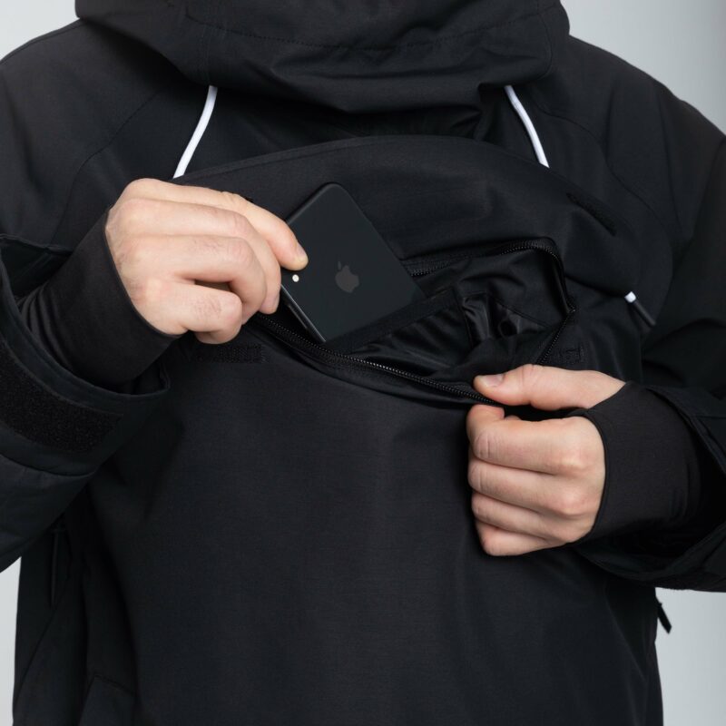 Media pocket