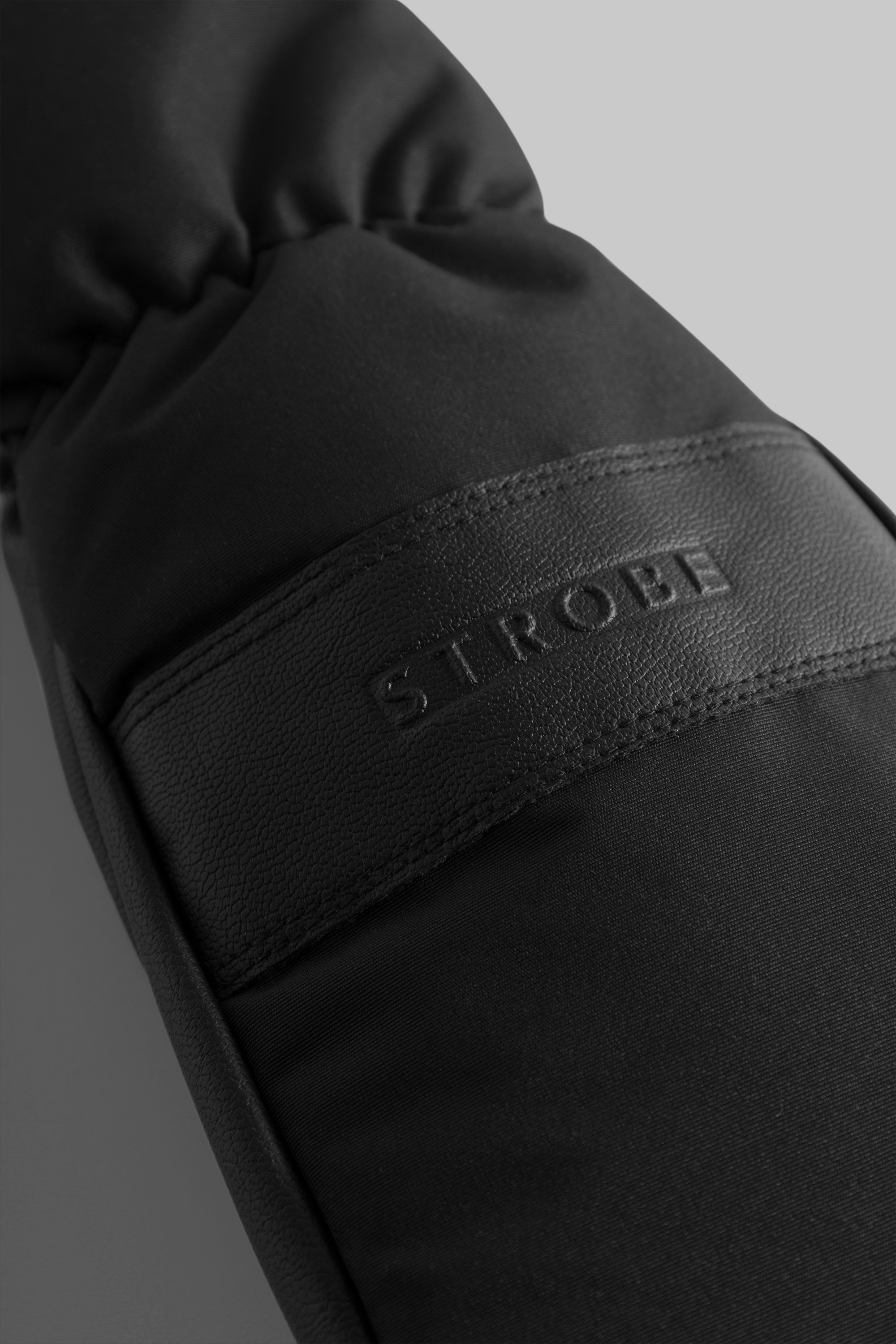 Les moufles de ski Hiberna Black