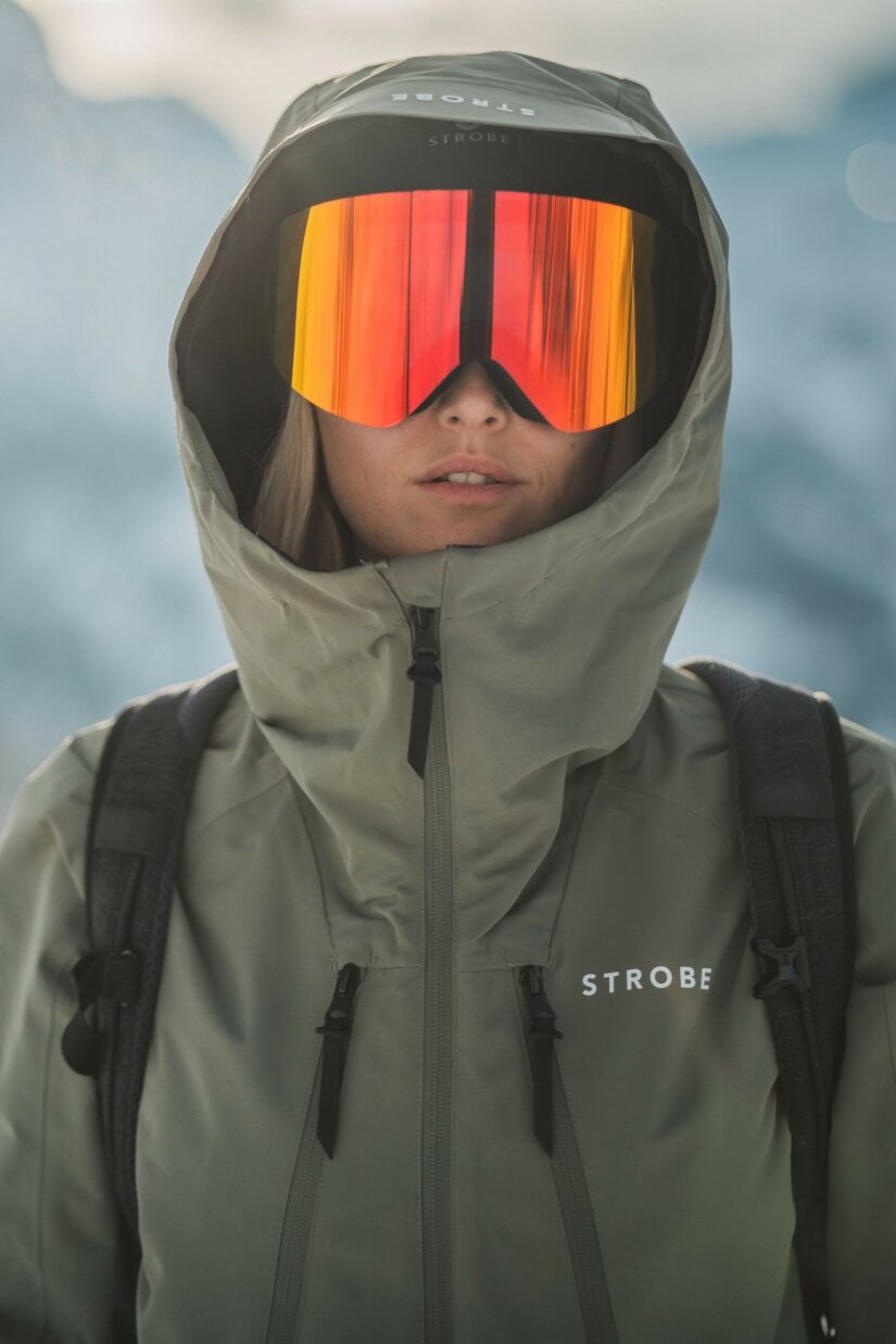 The Accipiter Goggles - Red Mirror - OS