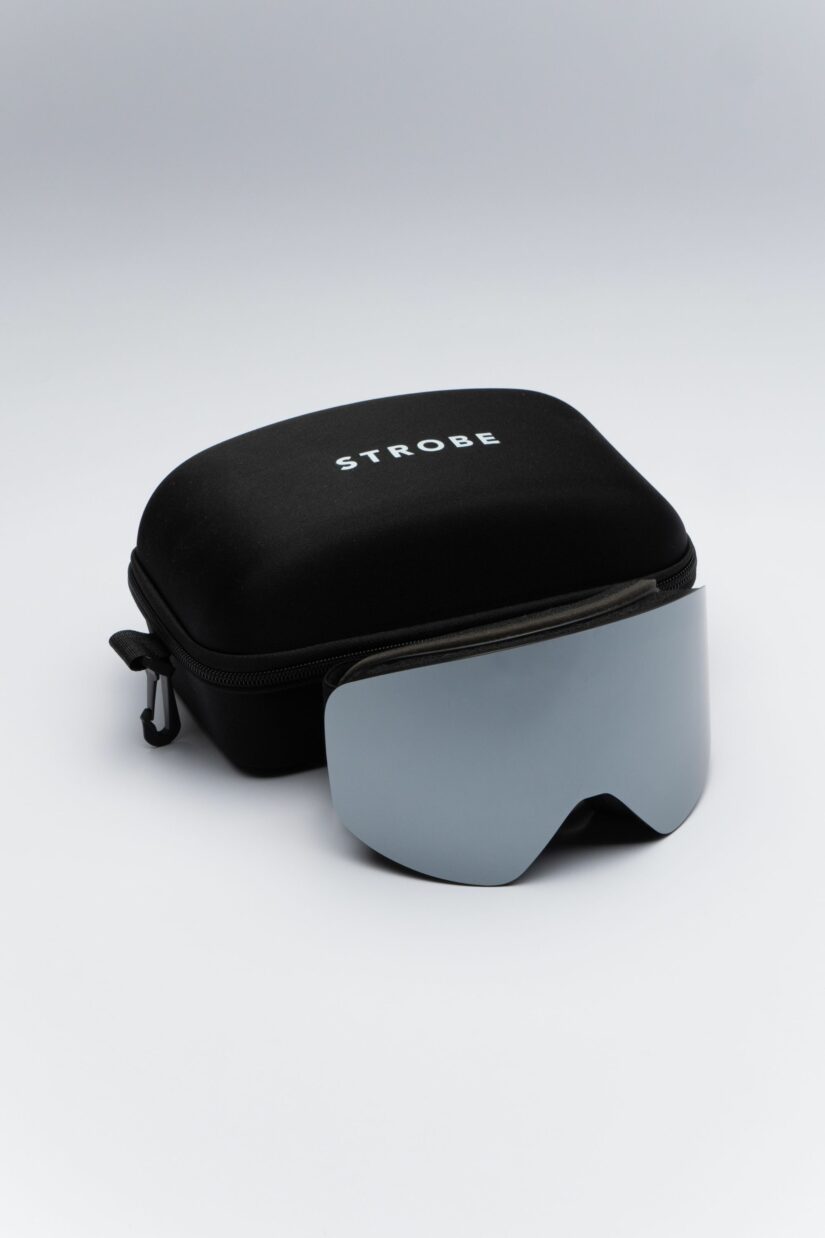 The Accipiter Goggles - Silver Smoke Mirror - OS