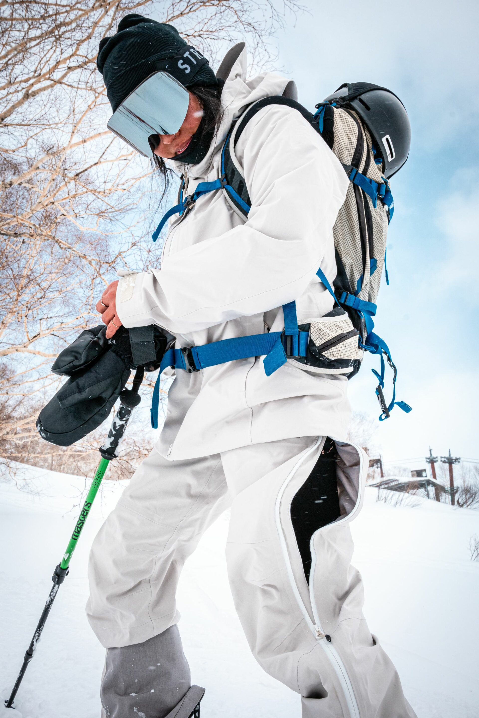 Gentian 3L Shell Jacket - Chalk Beige - Women's