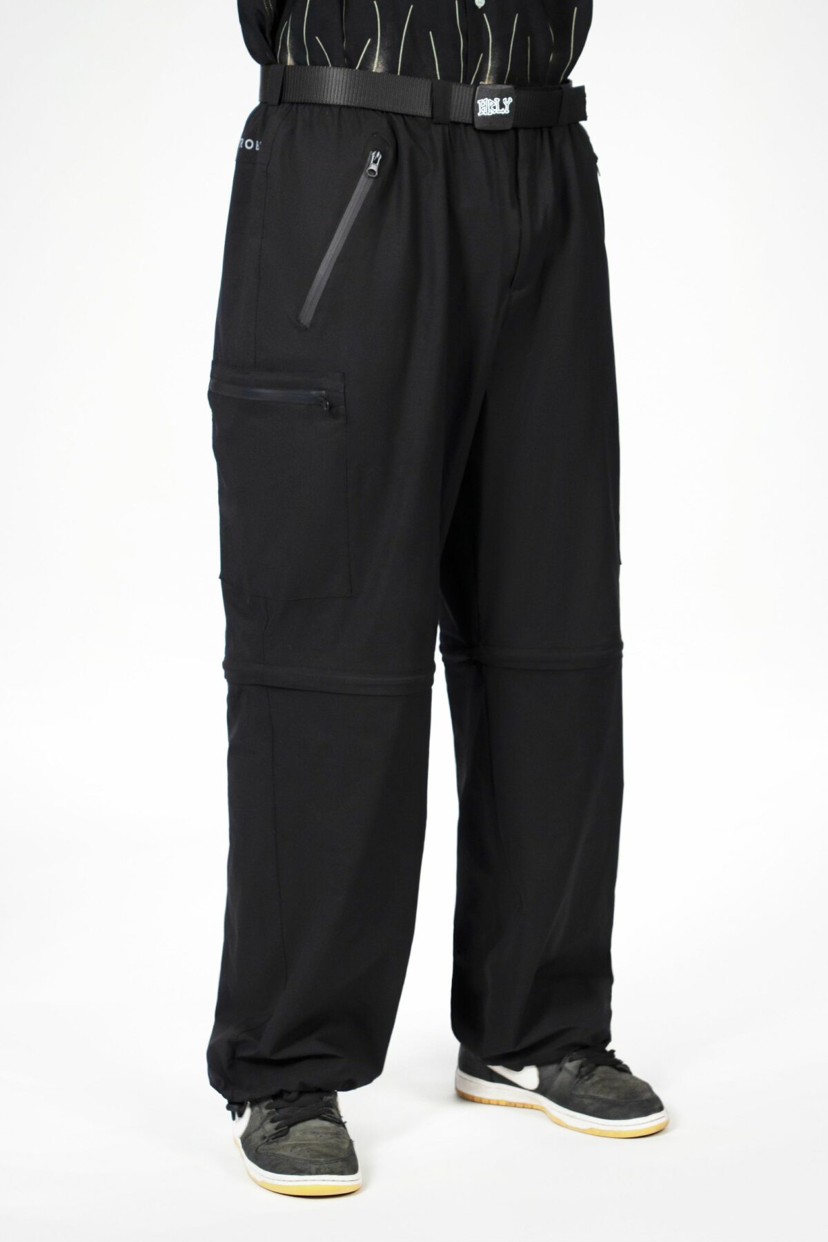 HRLY Outdoor Zip Pants - Strobe